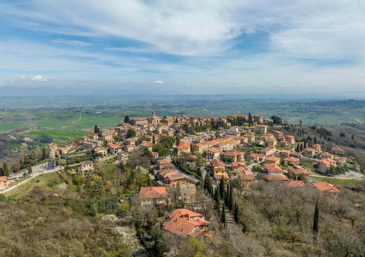 15 Min Da Montepulciano - Villa Chiara Montefollonico Luaran gambar